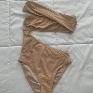 Lusk one piece swim suit